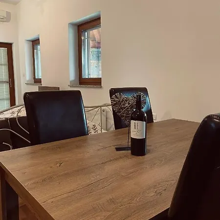 Winehouse Dolcevista Apartman Izola